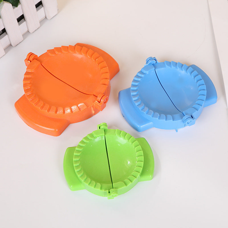3-Piece Small, Medium and Large Multipurpose Plastic Dumpling Maker Press Set | Assorted Sizes for Empanadas, Ravioli, Pierogi & Hand Pies | Easy DIY Kitchen Tool