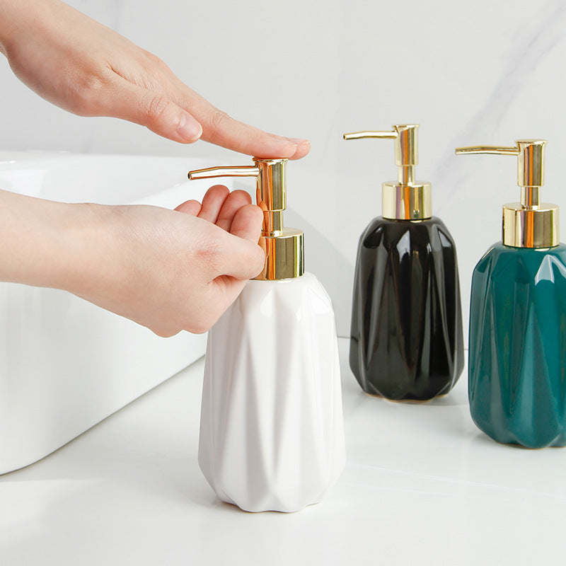 Modern Ceramic Diamond-Cut Soap Dispenser - Press Shampoo And Shower Gel Sub-bottle -Refillable Diamond-Cut Pump Bottle for Hand Soap, Lotion, and Dish Soap in Dark Green and Gold